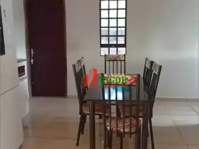 Casa com 4 quartos em Colônia Santa Isabel