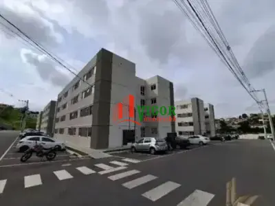 Apartamento com 2 quartos em Santa Cruz