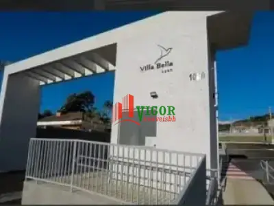 Casa com 2 quartos em Córrego Tenente