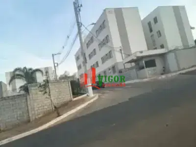 Apartamento com 2 quartos em Serra Dourada