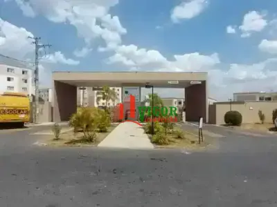 Apartamento com 2 quartos em Jardim Imperial