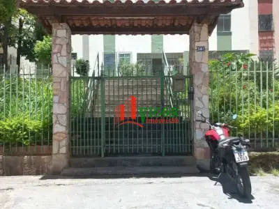 Apartamento com 3 quartos em Madre Gertrudes