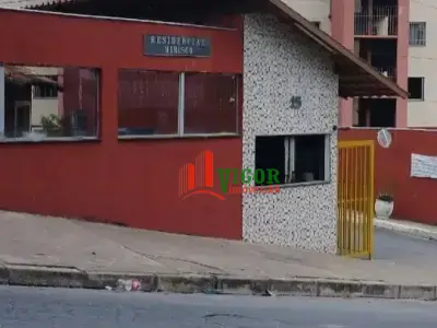 Apartamento com 2 quartos em Jardim Vitória