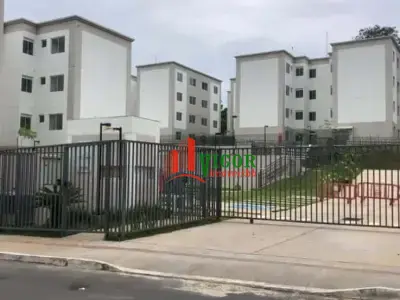 Apartamento com 2 quartos em Trevo