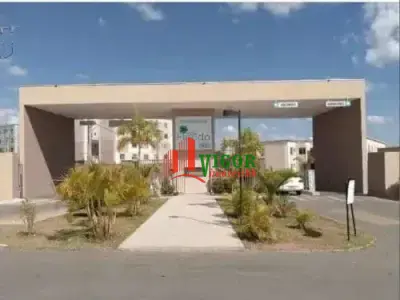 Apartamento com 2 quartos em Jardim Imperial