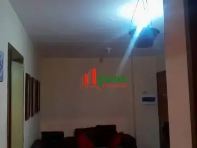 Apartamento com 2 quartos em Copacabana