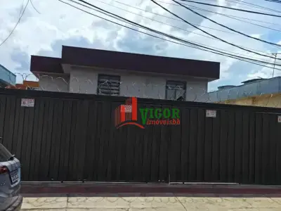 Apartamento com 2 quartos em Santa Mônica