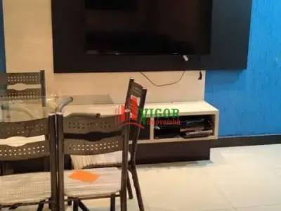 Apartamento com 2 quartos em Chácara