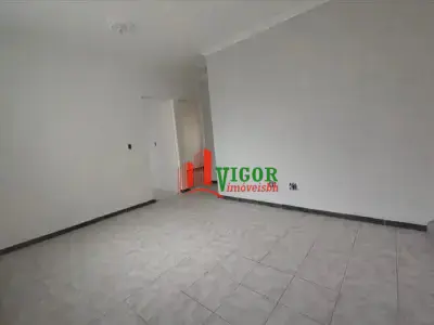 Apartamento com 2 quartos em Candelária