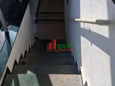 Casa Geminada com 2 quartos em Mantiqueira