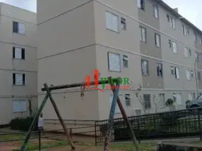 Apartamento com 2 quartos em Centro