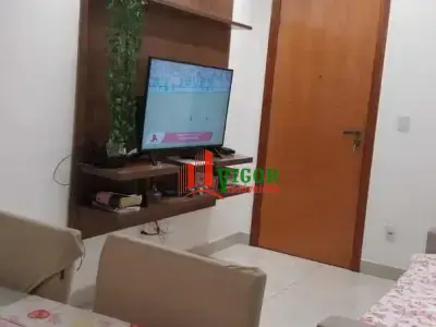 Apartamento com 2 quartos em Glória