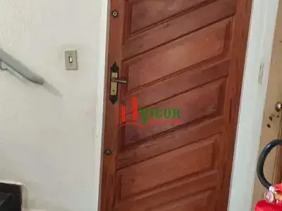 Apartamento com 2 quartos em Alvorada
