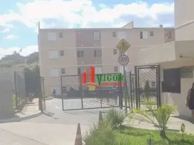 Apartamento com 2 quartos em Centro