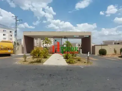 Apartamento com 2 quartos em Jardim Imperial