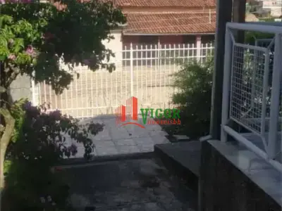 Casa com 3 quartos em Jardim Alvorada (Justinópolis)