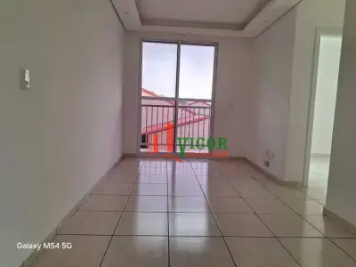 Apartamento com 2 quartos em Córrego Tenente