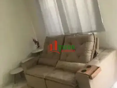 Casa Geminada com 2 quartos em Vale das Acácias
