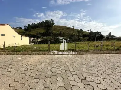 Lote / Terreno com 0 quartos em Zona Urbana