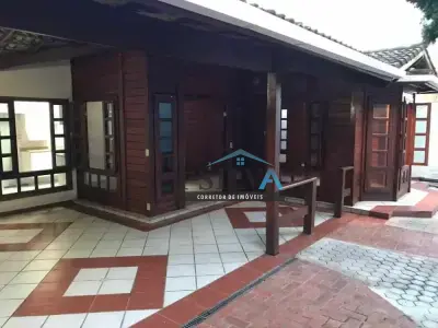 Casa com 3 quartos em Jardim Riacho das Pedras, Contagem - 398m²
