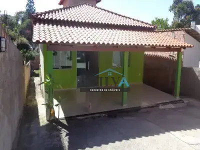Casa com 3 quartos em Granja Vista Alegre, Contagem - 85m²