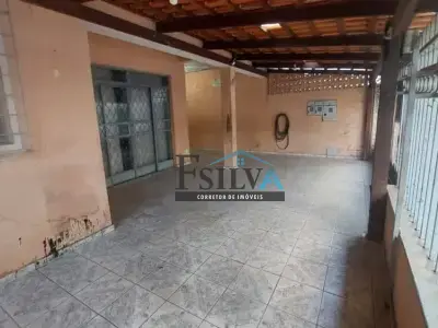 Casa com 3 quartos em Eldorado, Contagem - 200m²