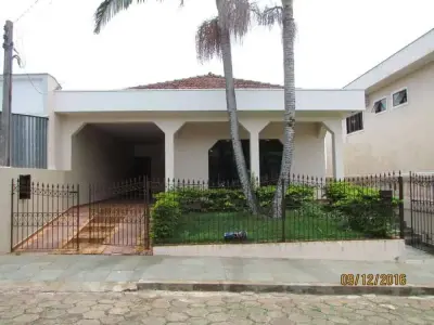 Casa com 2 quartos em João Adolfo, Itararé - 187m²
