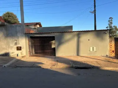 Casa com 3 quartos em Jardim São Pedro, Itararé - 94m²