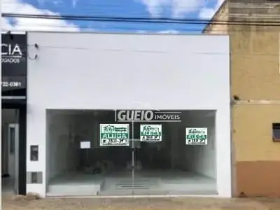 Prédio com 0 quartos em Centro, Itararé - 140m²
