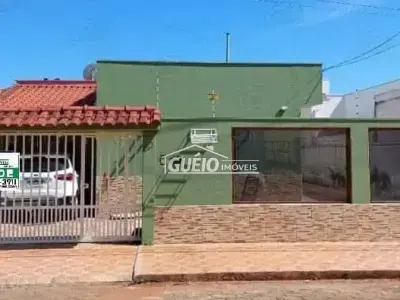 Imóveis em Jardim Regina