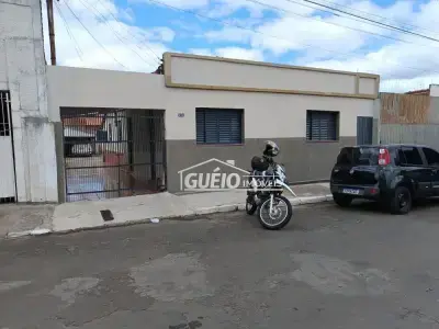Casa com 3 quartos em Vila Ozório, Itararé - 117m²