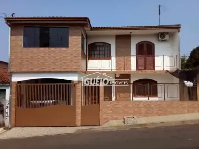 Casa com 4 quartos em Ginásio, Itararé - 205m²
