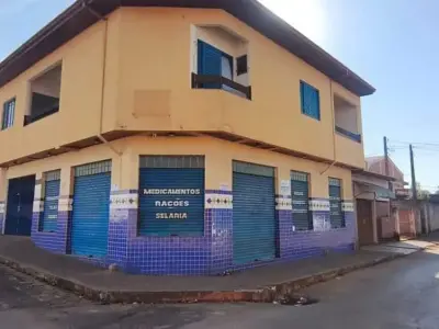 Prédio com 0 quartos em Vila Tonico Adolfo, Itararé - 238m²