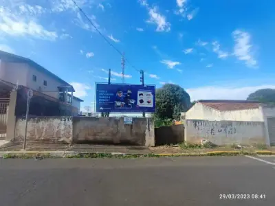 Lote / Terreno com 0 quartos em Vila Ozório, Itararé - 294m²