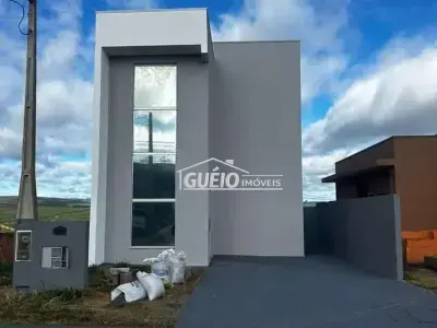 Sobrado com 3 quartos em Residencial Alto dos Pinheiros, Itararé - 100m²