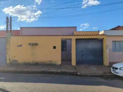 Casa com 2 quartos em Vila Ozório, Itararé - 127m²