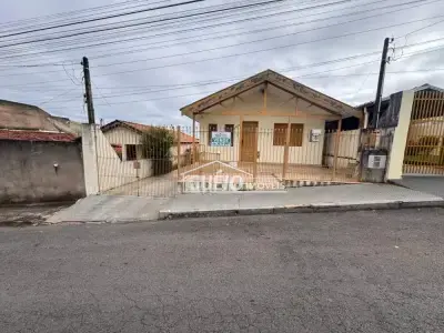 Casa com 3 quartos em Centro, Itararé - 184m²