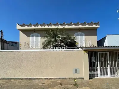 Casa com 3 quartos em Centro, Itararé - 0m²