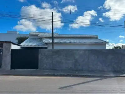 Casa com 3 quartos em Vila Ozório, Itararé - 93m²