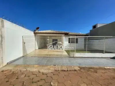 Casa com 2 quartos em Condomínio dos Professores - AFEMI, Itararé - 150m²