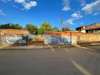 Casa com 3 quartos em Velho, Itararé - 35m²