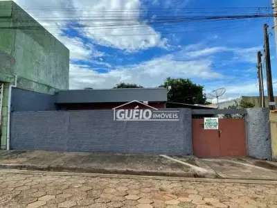 Casa com 3 quartos em Vila Tonico Adolfo, Itararé - 139m²