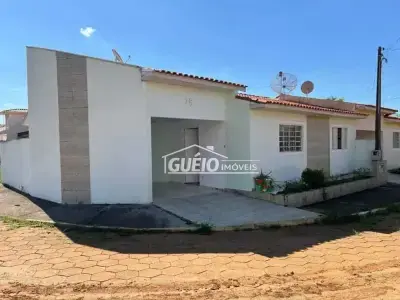 Casa com 2 quartos em Condomínio dos Professores - AFEMI, Itararé - 90m²