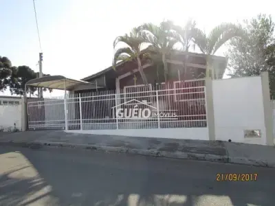 Casa com 2 quartos em Jardim Regina, Itararé - 237m²