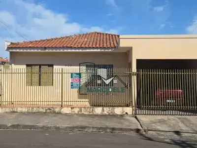 Casa em Parque Bela Vista