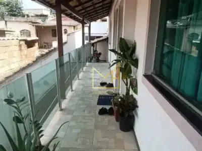 Casa de Condomínio com 2 quartos em Mantiqueira, Belo Horizonte - 80m²