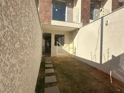 Casa Geminada com 2 quartos em Candelária, Belo Horizonte - 85m²