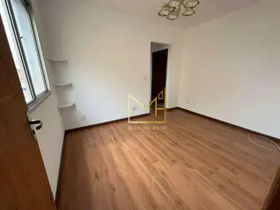 Apartamento com 2 quartos em Planalto, Belo Horizonte - 0m²