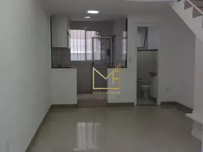 Casa com 2 quartos em Rio Branco, Belo Horizonte - 90m²