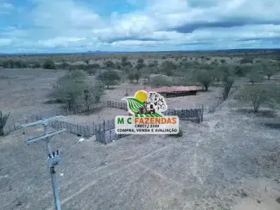 Fazenda com 0 quartos em Zona Rural